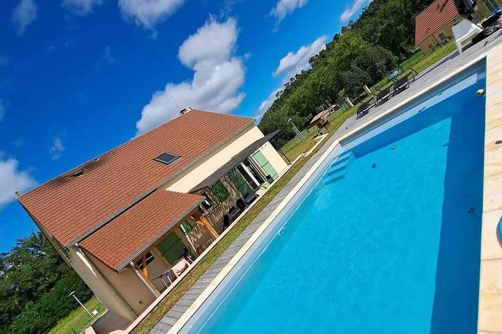 Villa pour 8 personnes, avec jardin et terrasse