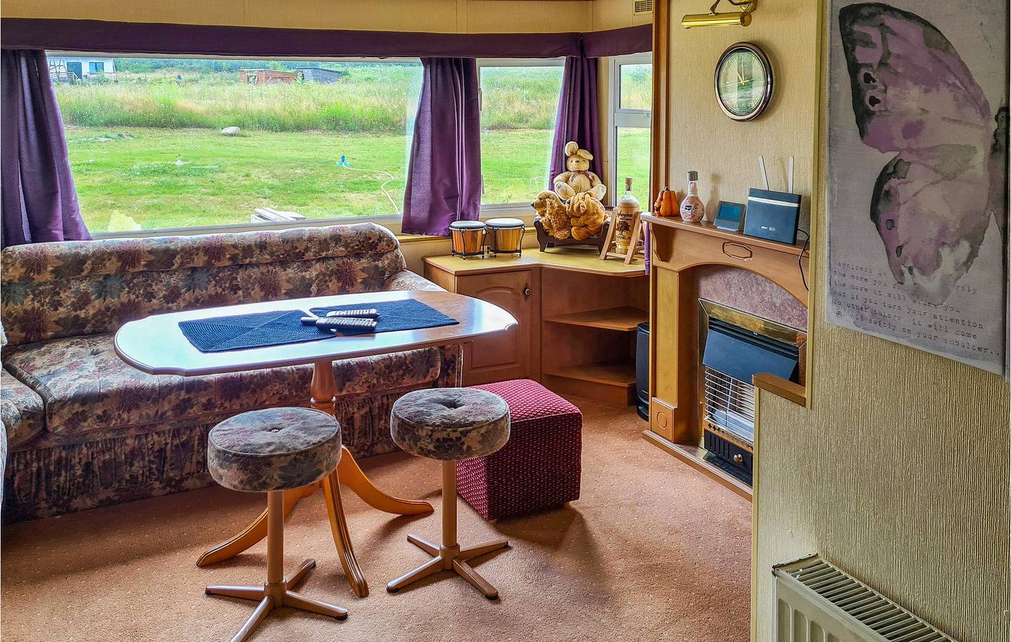 Wohnwagen für 4 Personen mit Terrasse in Powiat Olsztyński