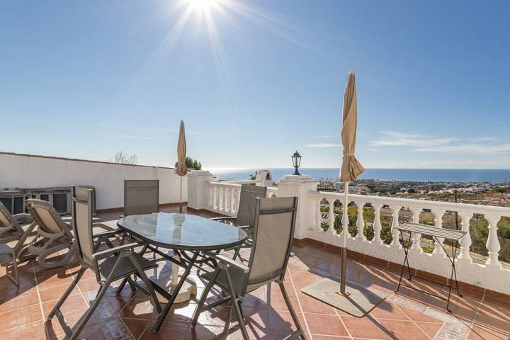 Chalet para 4 personas, con Jardín y Piscina para niños