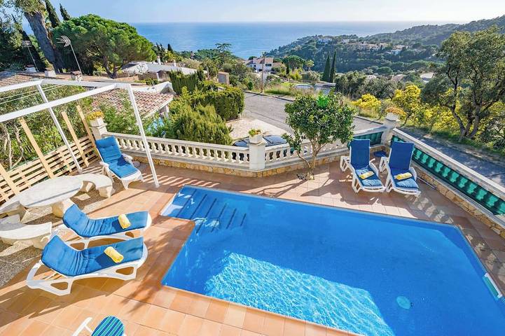 Casa de vacaciones para 6 personas, con jardín y balcón - 1