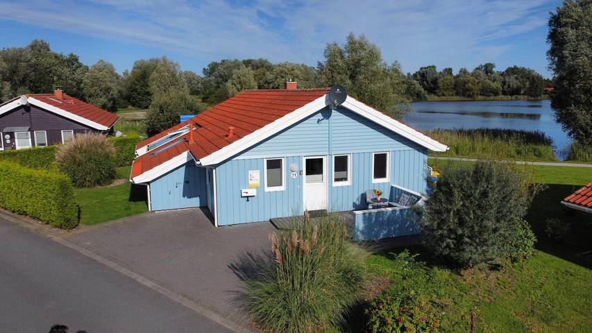 Ferienhaus für 12 Personen, mit Sauna und Terrasse sowie Garten in Otterndorf