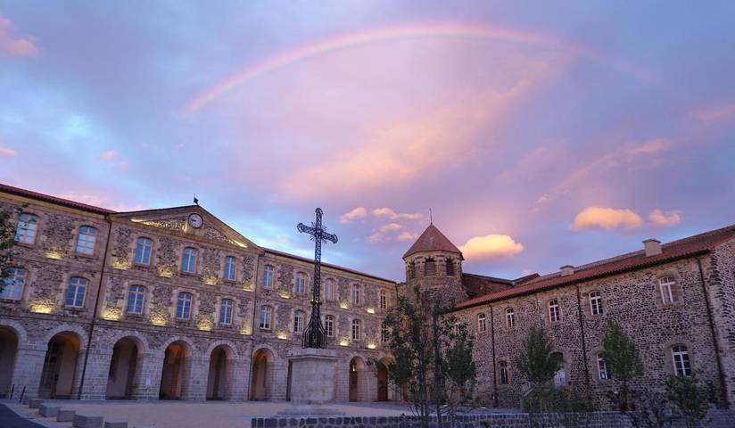 Gîte pour 4 personnes, avec vue à Le Monastier-sur-Gazeille - 3