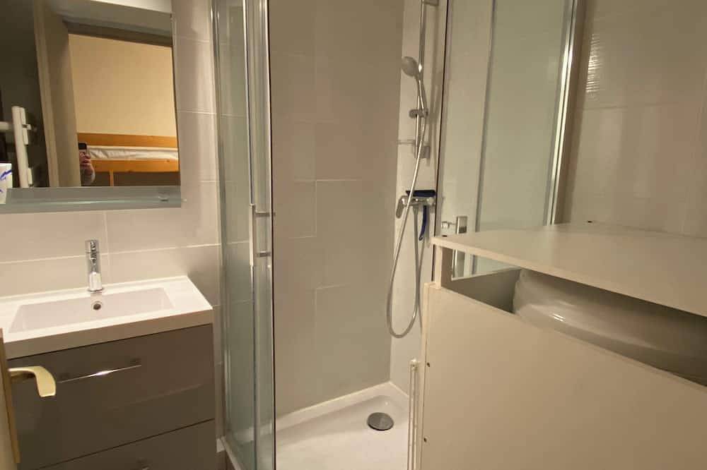 Entire apartment, Superb mountain studio (3-star rating) in La Morte, Écrins National Park