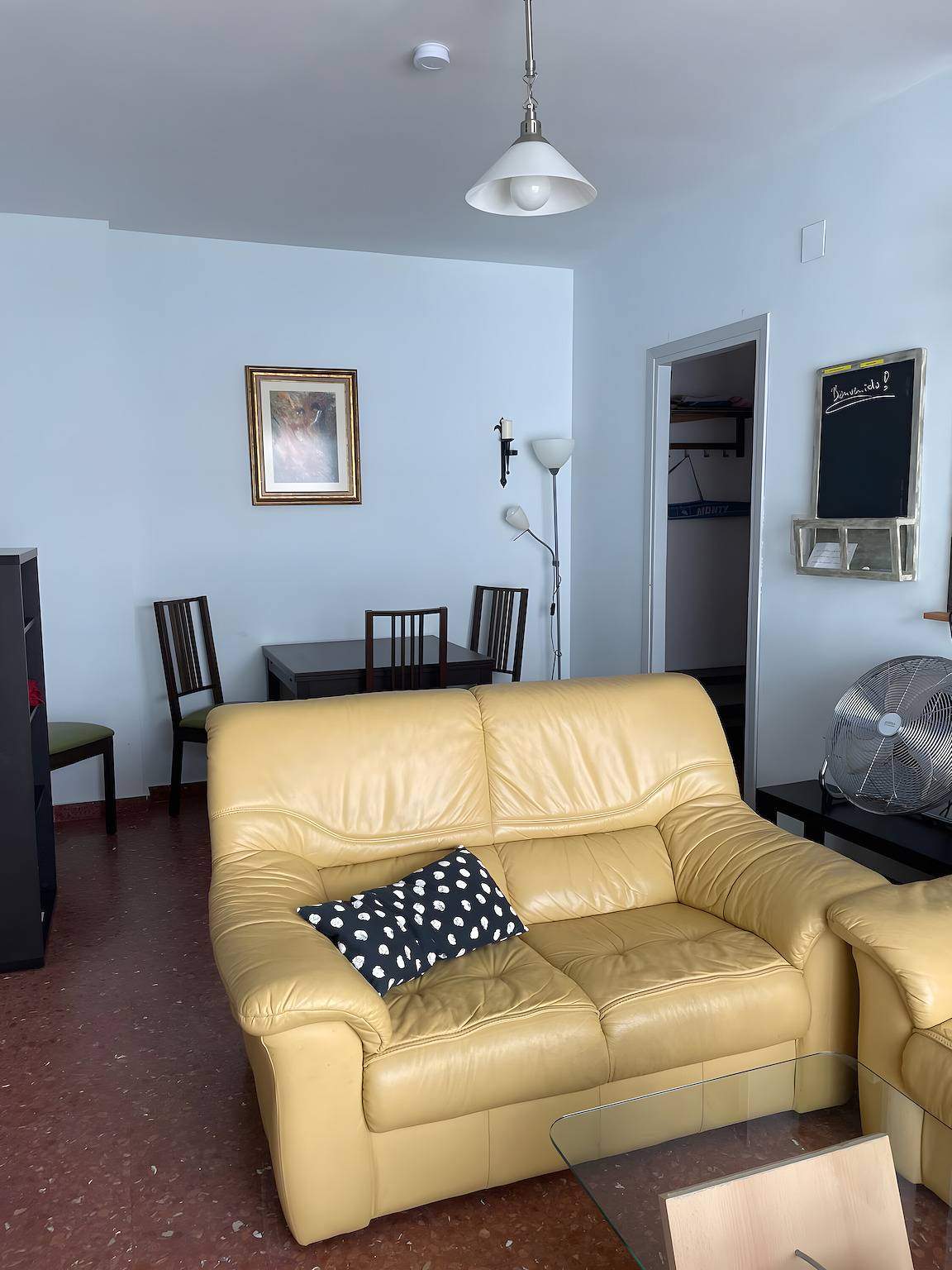 Hel leilighet, Apartment 'Apartamento 1a línea La Herradura' with Sea View, Wi-Fi and Air Conditioning in La Herradura, Almuñecar