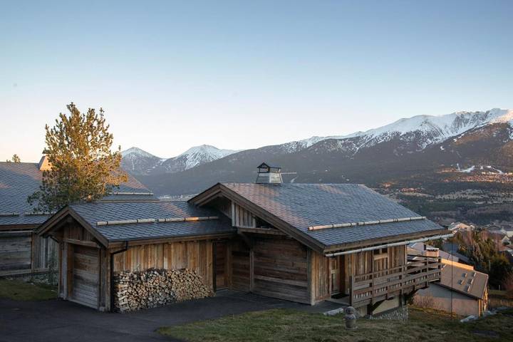 Chalet pour 8 personnes, avec sauna ainsi que jacuzzi et jardin à Bolquère - 2