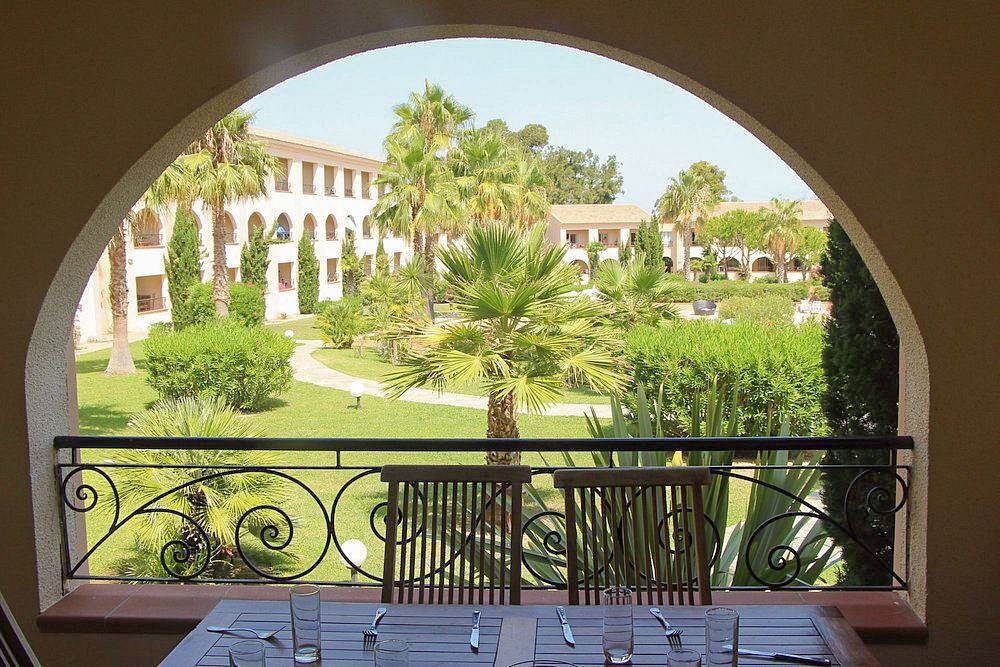 Appartement entier, Appartement de vacances pour 4 personnes avec balcon in Marine de Bravone, Linguizzetta