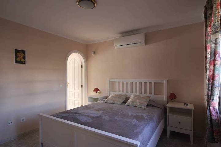 Wunderbare freistehende Villa, 100% Privatsphäre und Meerblick. in Puerto del Carmen, Tías