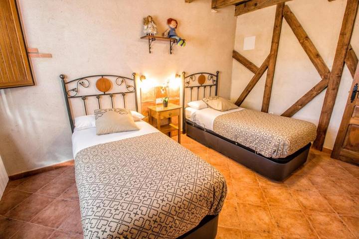 Chalet para 4 personas, con Terraza y Jardín además de Piscina y Vistas en Provincia de Valladolid - 3
