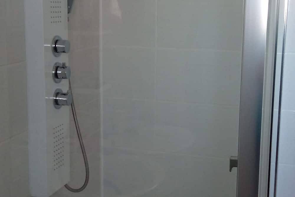 Petite maison du Midi in Saint-Laurent-de-la-Salanque, Côte d'Améthyste