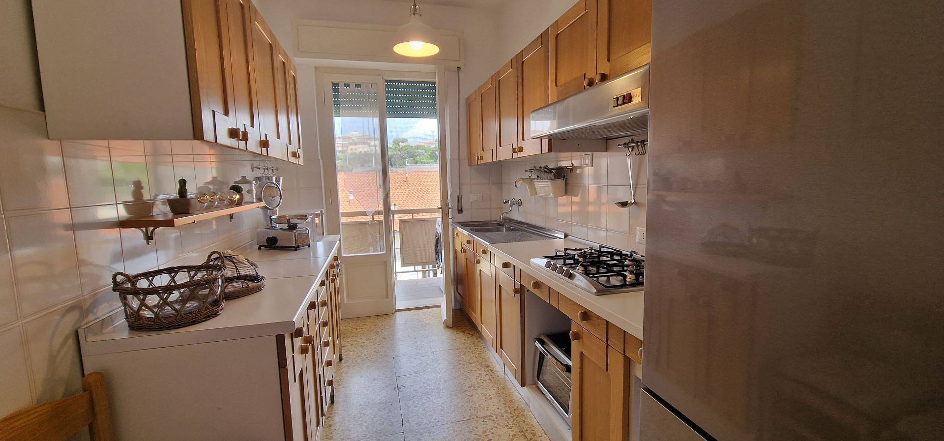 Ganze Ferienwohnung, Ferienwohnung für 4 Personen mit Balkon in San Vincenzo, Etruskische Küste