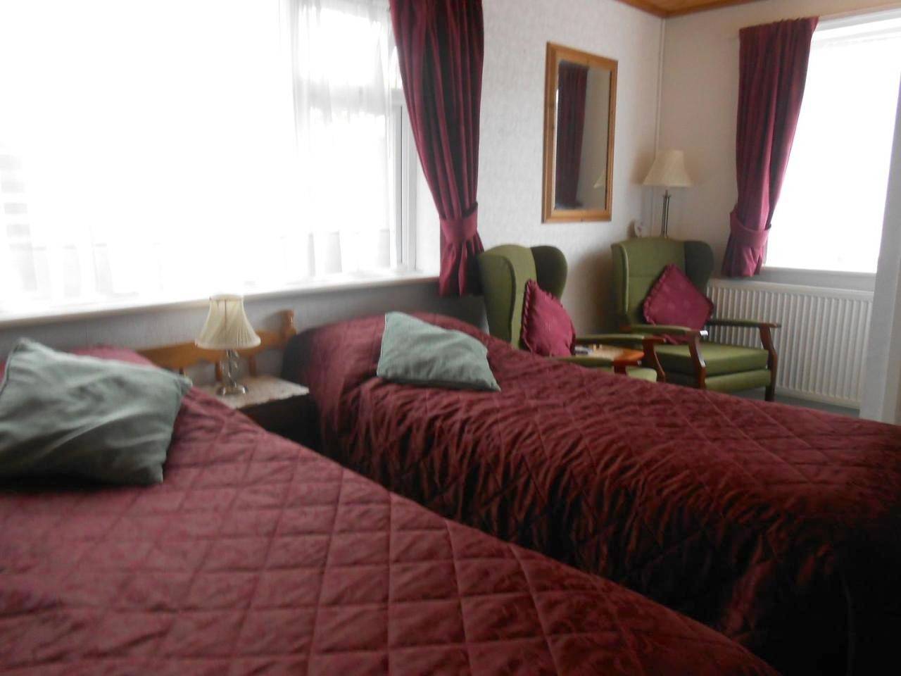 Double or Twin Room with Private Bathroom in Dolgellau, Snowdonia