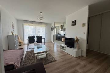 Appartement De Vacances pour 4 Personnes dans Caen, Région de Caen, Photo 3