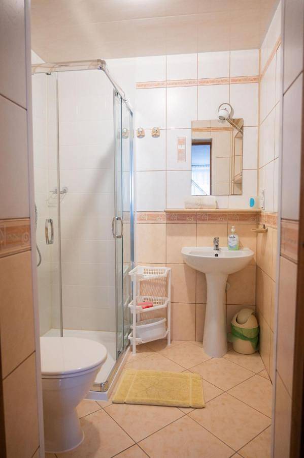 Cały apartament wypoczynkowy, Noclegi U Fela in Ustrzyki Dolne, Karpaty (Polska)