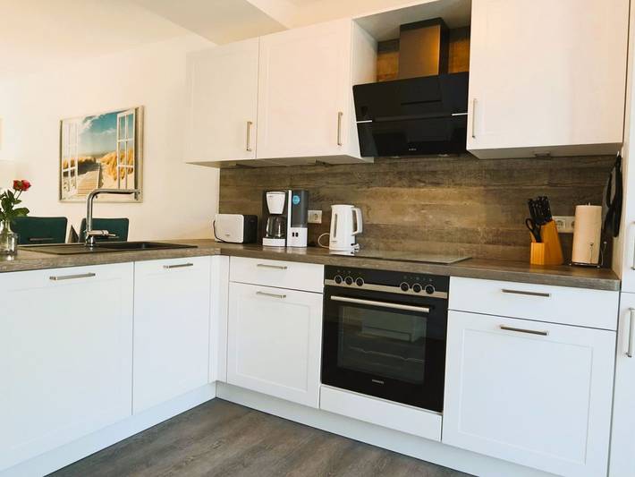 Ferienhaus mit Meerblick für 6 Personen, mit Sauna und Balkon, kinderfreundlich in Schillig - 4