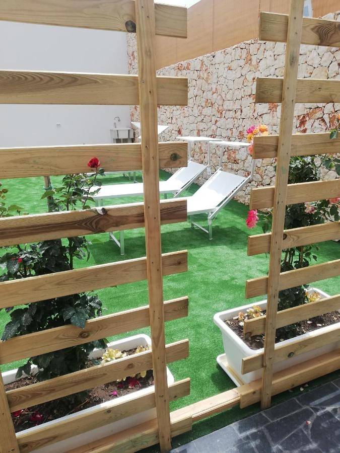 Villa per 11 persone, con panorama e giardino ad Avola