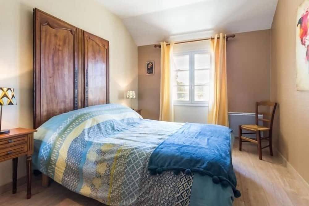 Casa de pescadores con terraza junto al Loira, wifi, bicicletas y equipo para bebé in Loireauxence, Valle del Loira