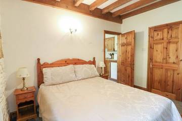 Cottage for 2 People in Betws-y-Coed, Conwy region, Photo 2