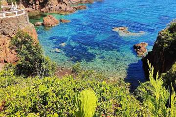 Gîte pour 4 personnes, avec jardin dans Plage de Boulouris