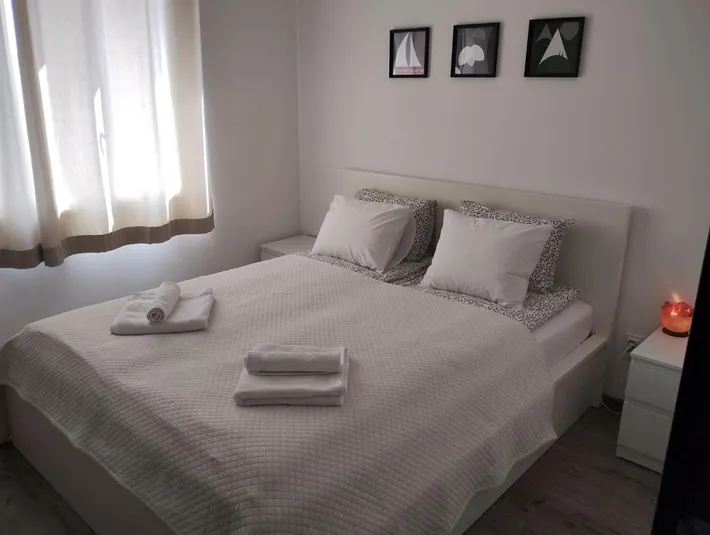 Ferienwohnung für 3 Personen, mit Ausblick und Balkon - 1