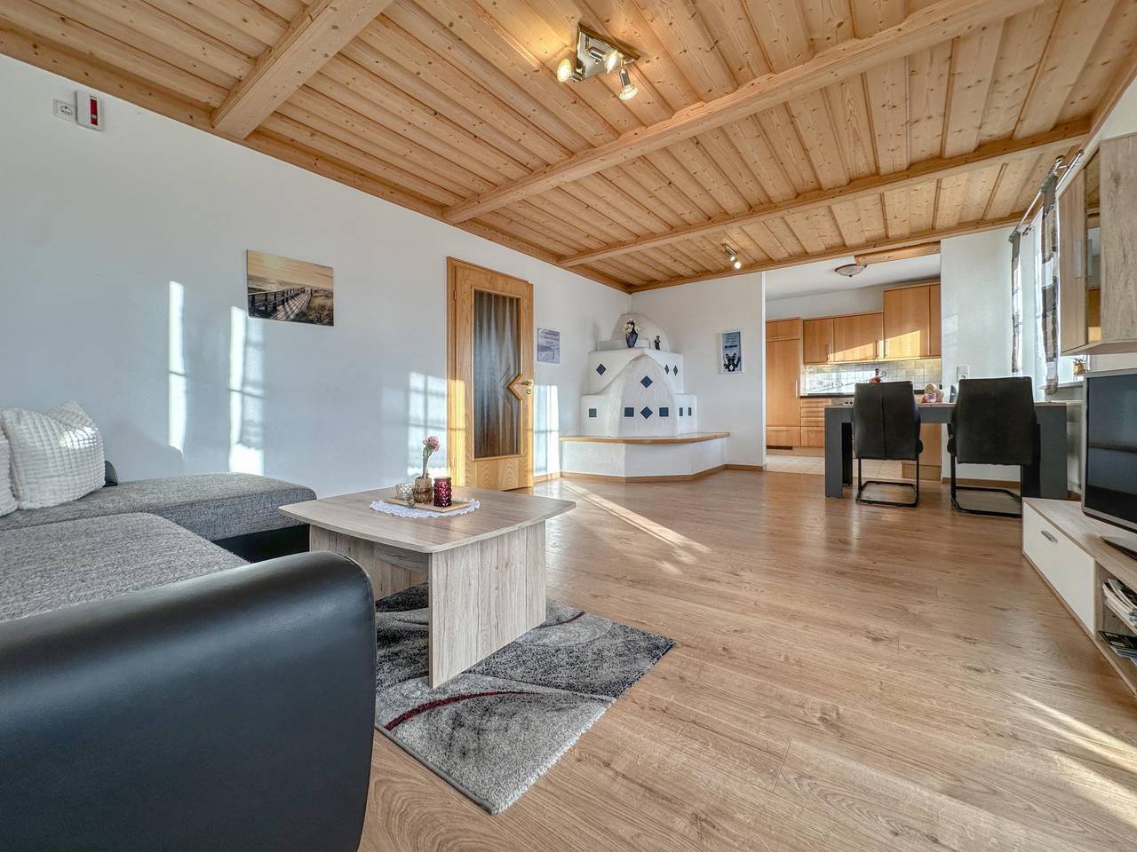 Ganze Wohnung, Geräumige und helle Wohnung im Bayerischen Wald in Zenting, Ostbayern