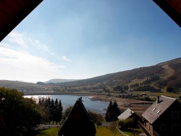 Chalet pour 9 Personnes dans Lac des Hermines, Besse-et-Saint-Anastaise, Photo 3