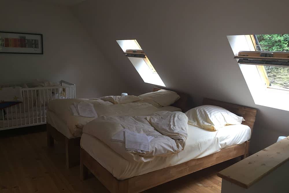 Großes, renoviertes Fachwerkhaus mit Garage, Haustiere willkommen in Stolberg (Harz), Südharz
