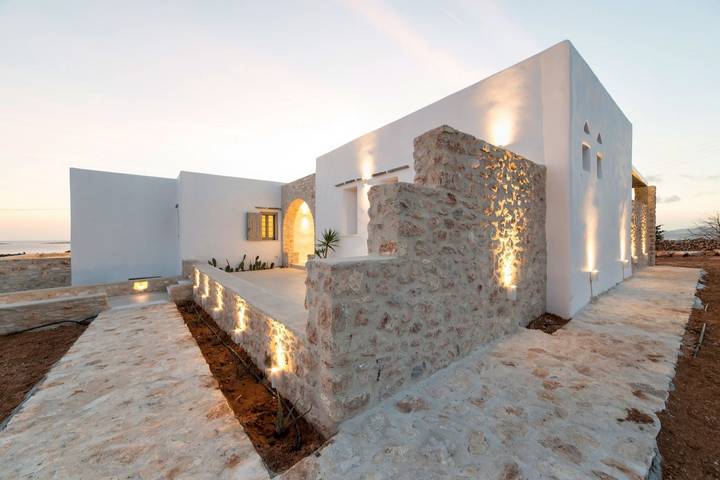 Location de vacances pour 10 personnes, avec Vue sur l’océan et Balcon ainsi que Jardin et Piscine dans Aliki - 4