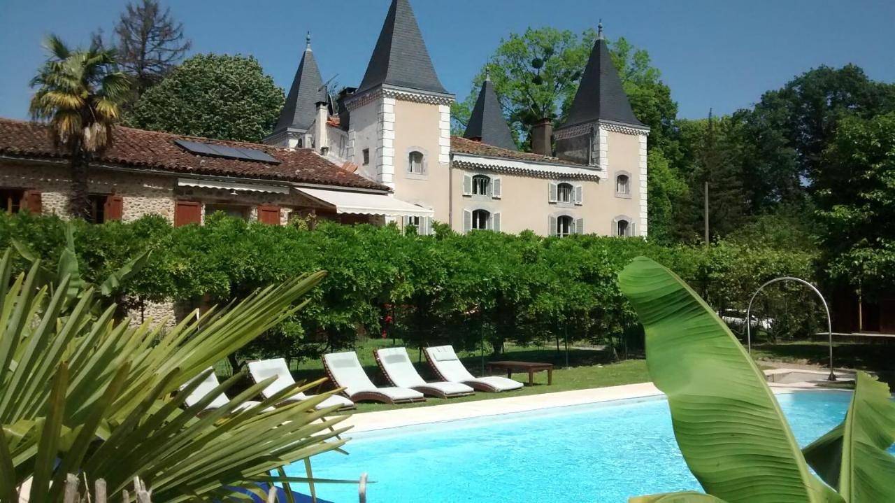 Hotel Logis - Chateau de Beauregard in Saint-Girons (Ariège), Parc naturel régional des Pyrénées ariégeoises