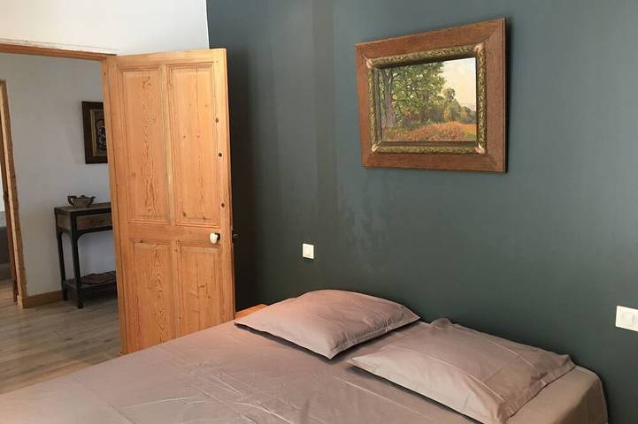 Location de vacances pour 9 personnes, avec jardin et terrasse, animaux acceptés à Gigondas - 3