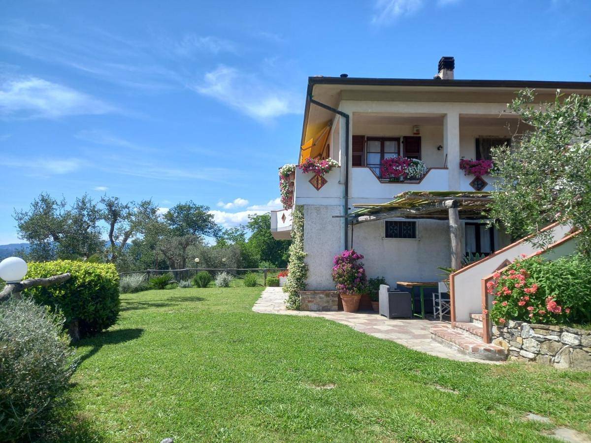 Il Colle della Brina in Sarzana, Parco Naturale Regionale di Montemarcello-Magra-Vara