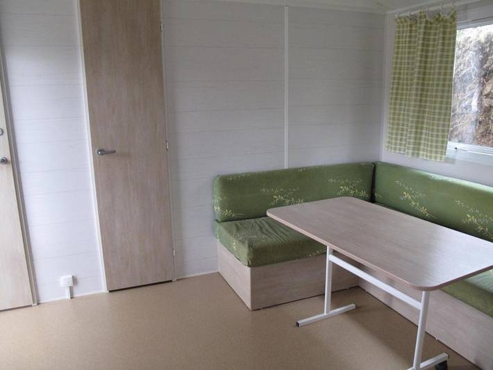 Location de vacances pour 6 personnes, avec jardin ainsi que vue et terrasse à Désaignes - 4