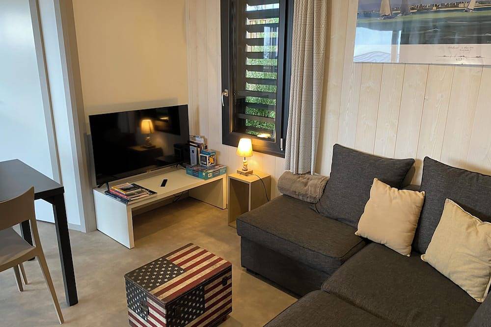 Chalet in residential park near Saint Vaast in Quettehou, Región de Cherbourg