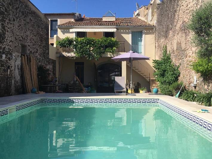 Chambre d’hôte pour 2 personnes, avec Balcon et Terrasse ainsi que Jardin et Piscine à Marseillan
