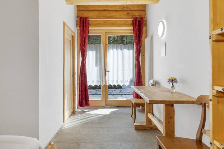 Location de vacances pour 2 personnes, avec jardin, animaux acceptés dans les Alpes