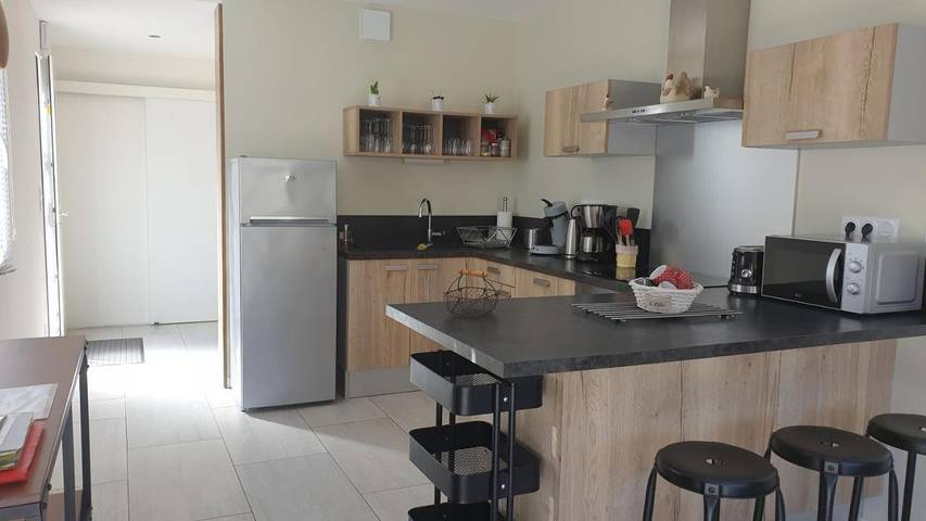 Location de vacances pour 6 personnes, avec vue et jardin, adapté aux familles à Voiteur - 4