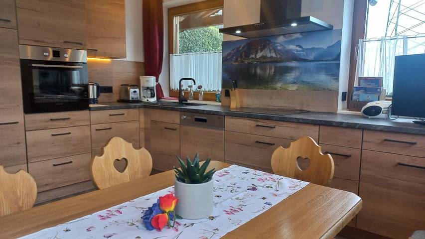 Ganze Ferienwohnung, Appartement 2 in Tuxer Alpen, Aschau im Zillertal