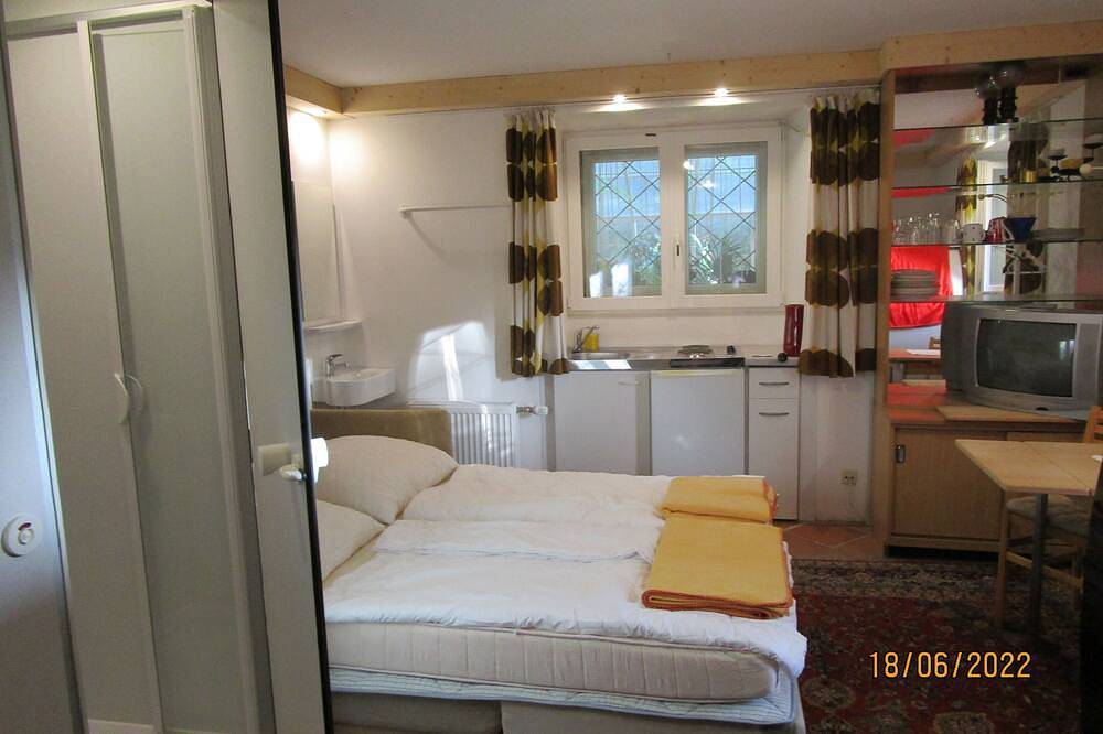 Ehem. Mühle am Bergbach: 7 moderne Studios, 2 Ferienzi.,  Aufenthaltsraum, Küche in Eggen (Deutschnofen), Deutschnofen