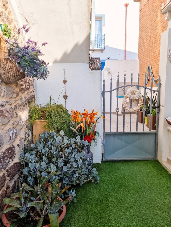 Appartamento per 3 persone, con giardino a Calasetta