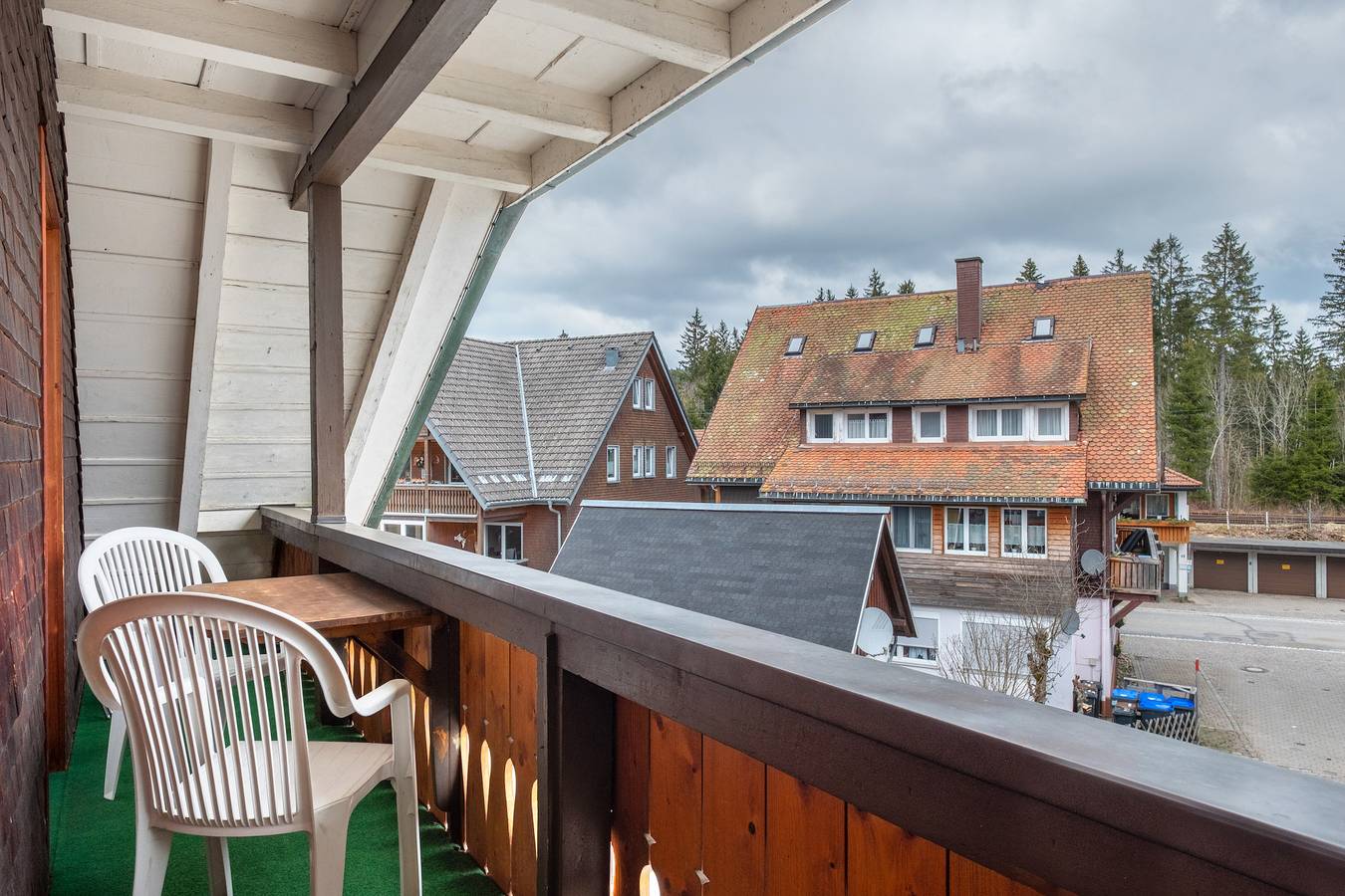Ganze Wohnung, Ferienwohnung '1' mit Bergblick, Gemeinschaftsgarten und Wlan in Hinterzarten, Südschwarzwald