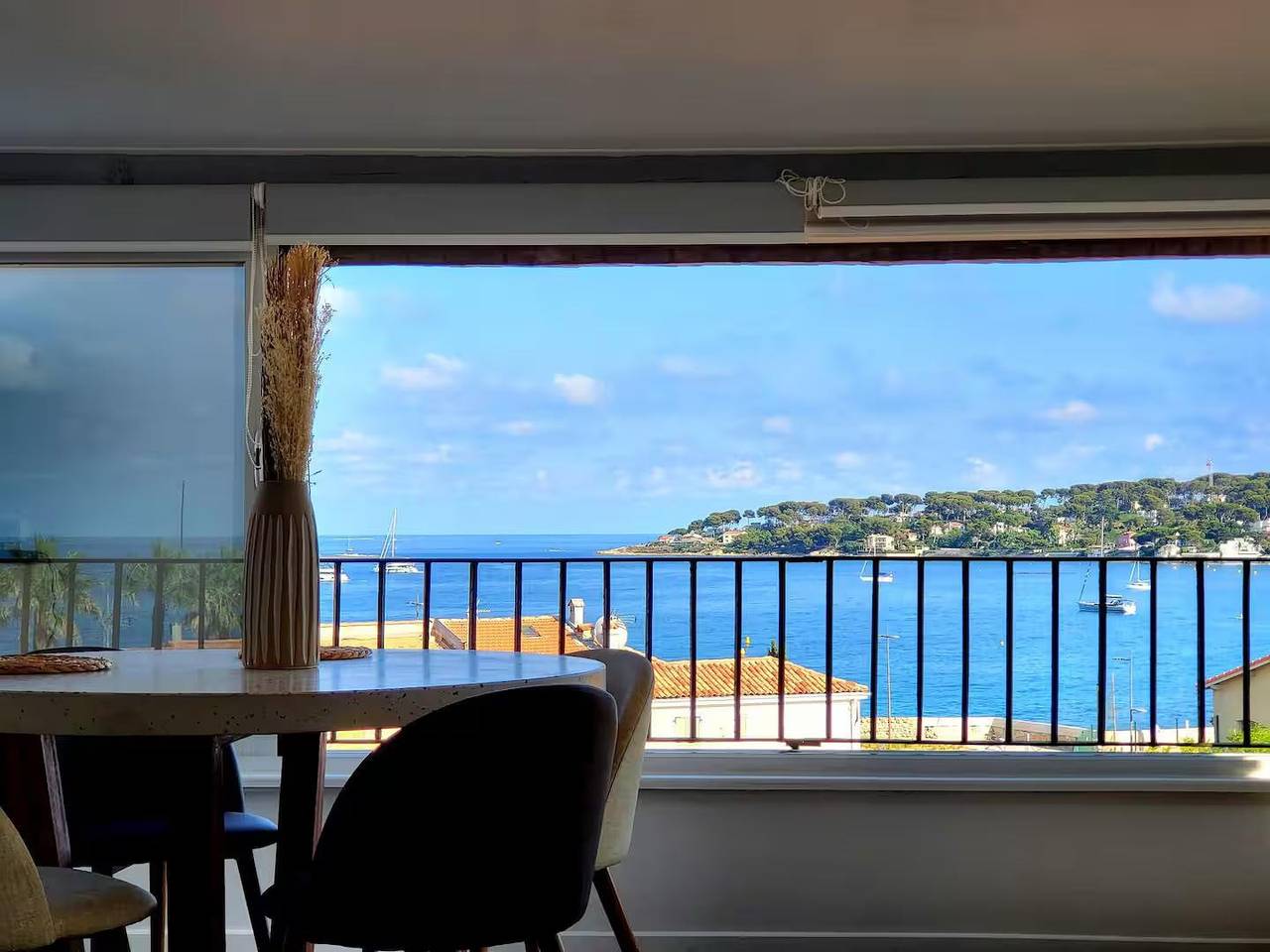 Appartamento intero, Le Castelet Ensoleillé - Viel Antibes magnifique vue mer in Antibes, Cannes e dintorni