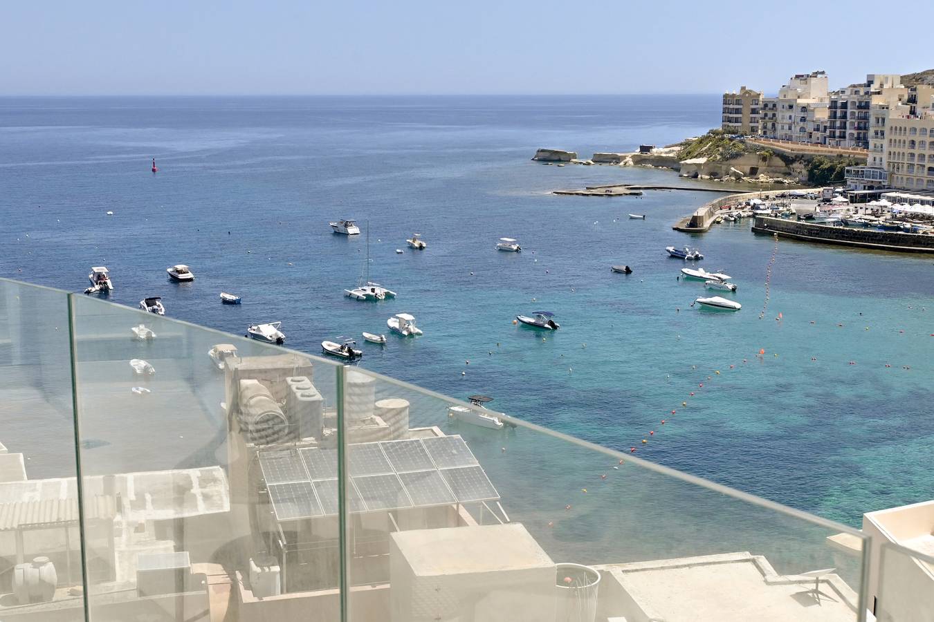 Appartement entier, Modern Seaside Apart in Marsalforn - 6B in Marsalforn, Zebbug