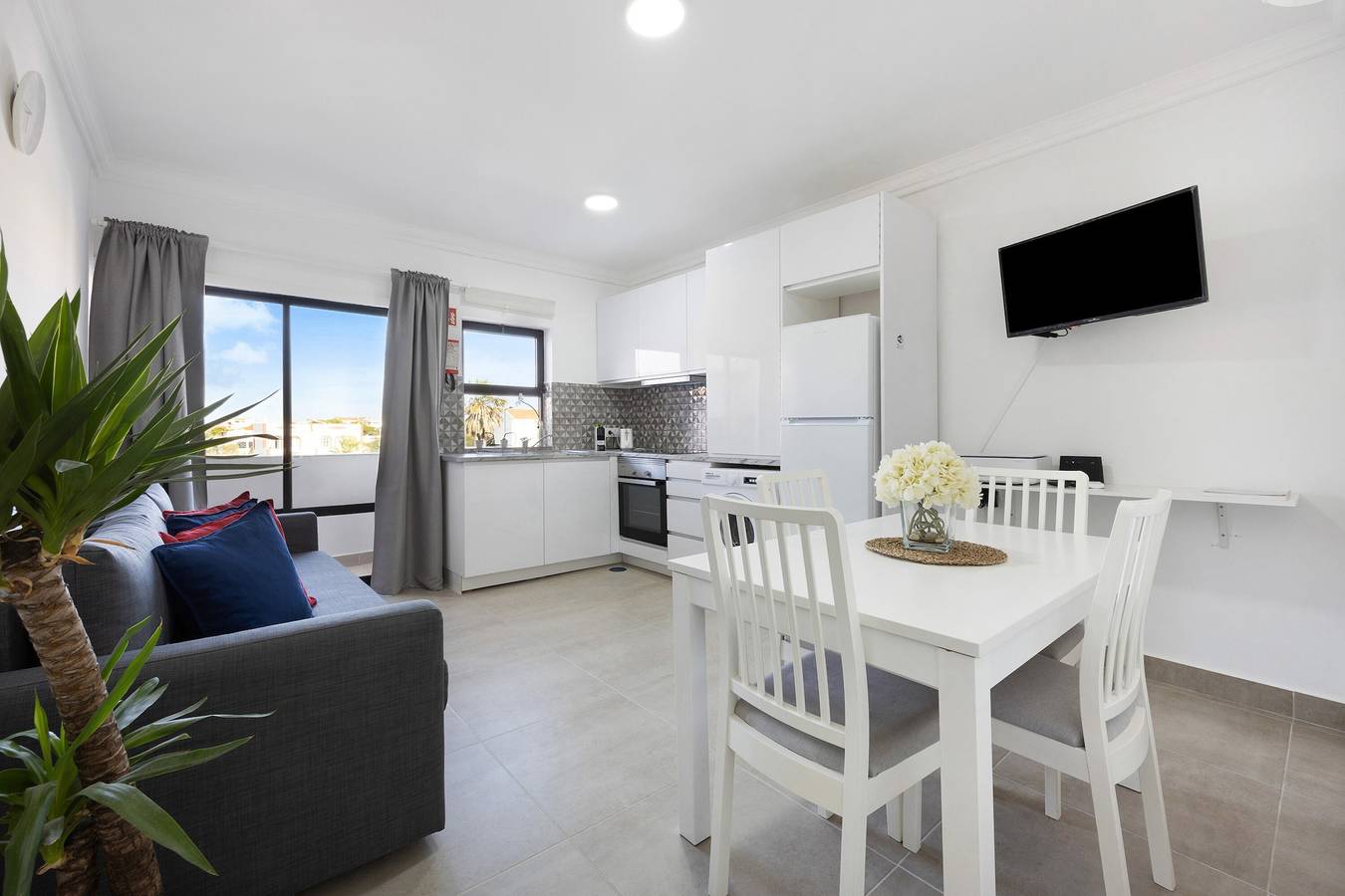 Entire apartment, Apartment "Victoria's House" with Shared Pool & Wi-Fi in Sagres, Parque Natural do Sudoeste Alentejano e Costa Vicentina