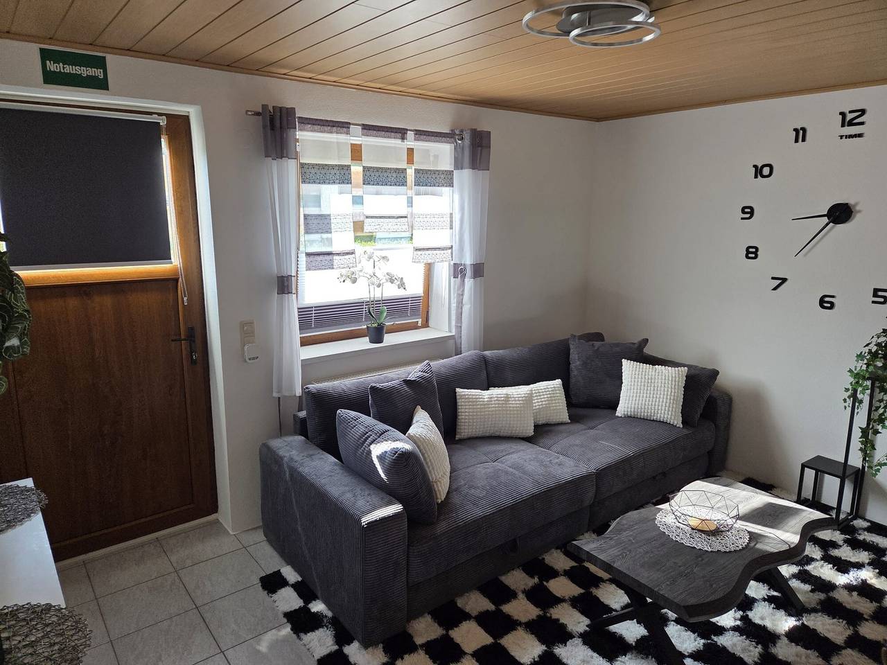 Ganze Wohnung, Ferienwohnung Kastanie  in Selb, Landkreis Wunsiedel im Fichtelgebirge