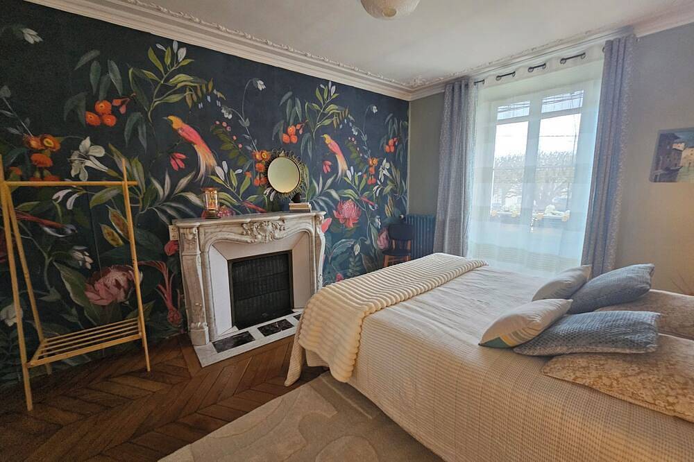 Charming house in the center of Milly, close to shops and tourist attractions. in Milly-la-Forêt, Parc naturel régional du Gâtinais français