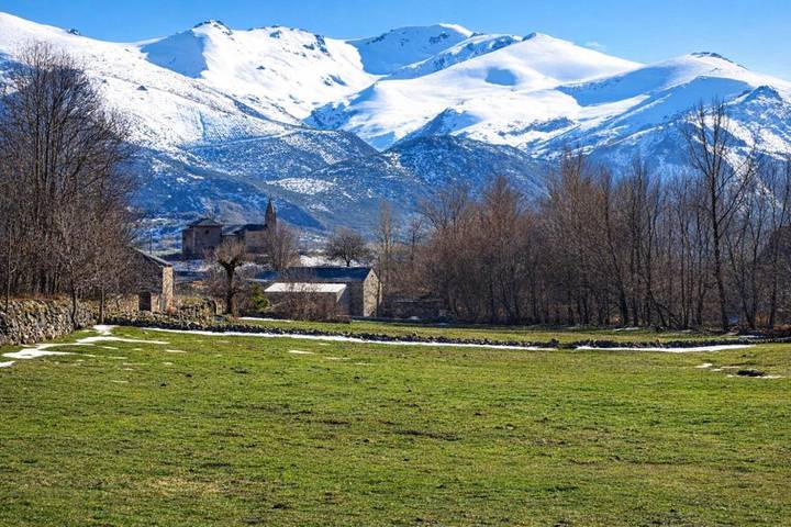 Casa de vacaciones para 10 personas, con vistas y jardín - 1