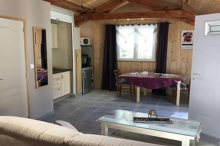 Gîte pour 2 personnes, avec Jardin à Le Bez - 3