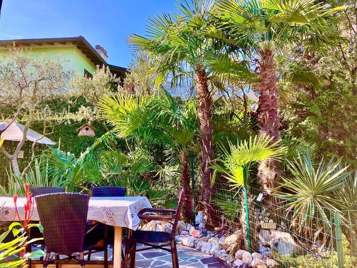 Chambre d’hôte pour 5 personnes, avec jardin et jacuzzi, adapté aux familles à Desenzano del Garda - 4