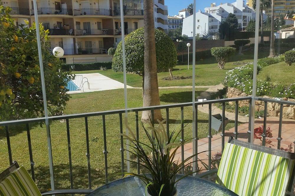 Entire apartment, Apartment in Torremolinos (La Carihuela area) Erisa 1. in La Carihuela, Torremolinos