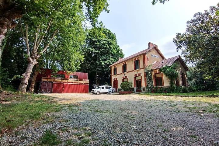 Location de vacances pour 6 personnes, avec jardin et balcon à Plessé - 2