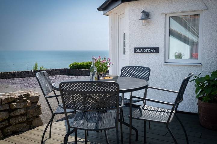 Cottage for 4 people, with terrace, with pets - 1